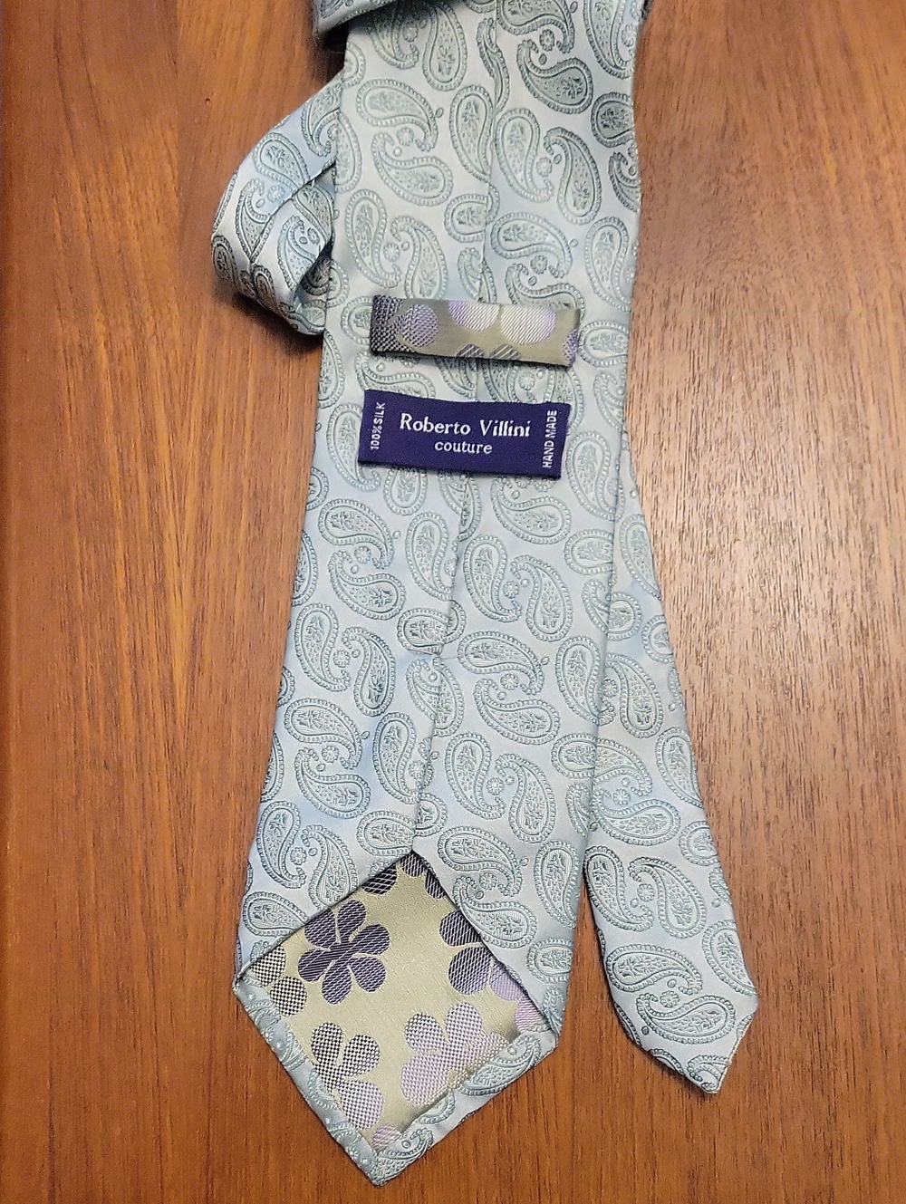 Roberto Villini Couture 100% Silk Paisley Tie Hand Made Ice Blue Sage